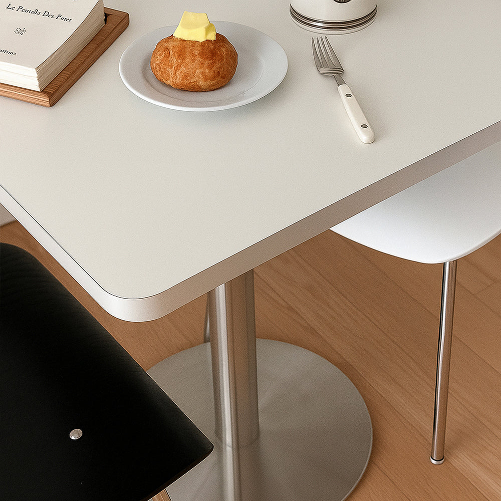 O'gre オグレ シルヴェンスクエアテーブル