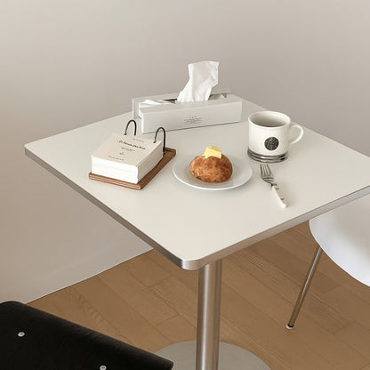 O'gre オグレ シルヴェンスクエアテーブル