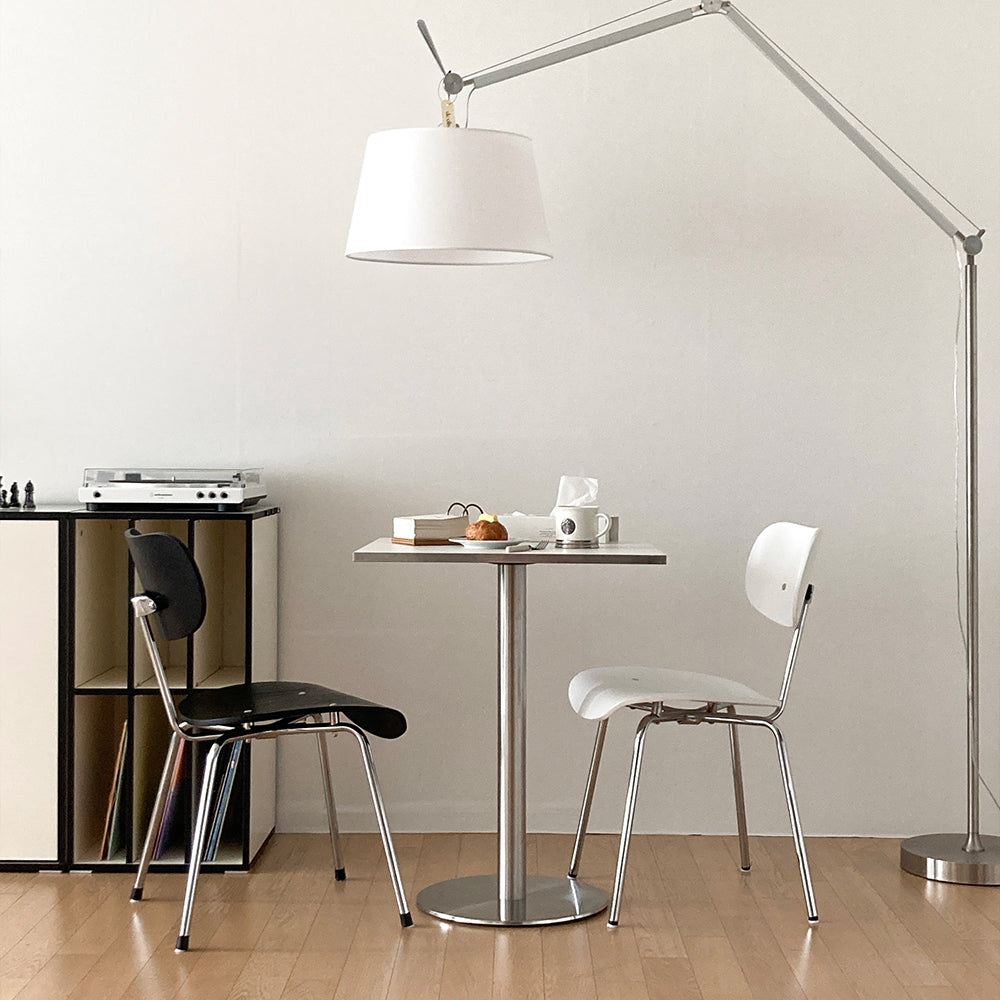 O'gre オグレ シルヴェンスクエアテーブル