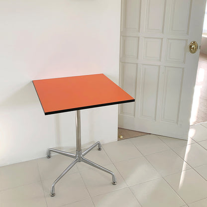 [リファービッシュ商品] O'gre オグレ ミッドセンチュリー四角テーブル (クリーム)